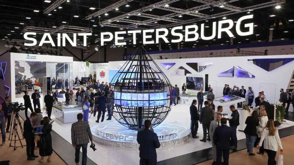 Read more about the article Ataque cibernético “silencia” Vladimir Putin em Fórum Económico na Rússia