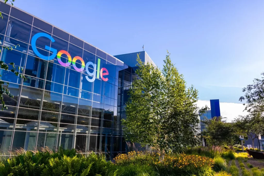 Read more about the article Rússia multa Google em 265 mil USD por violar lei de dados de russos