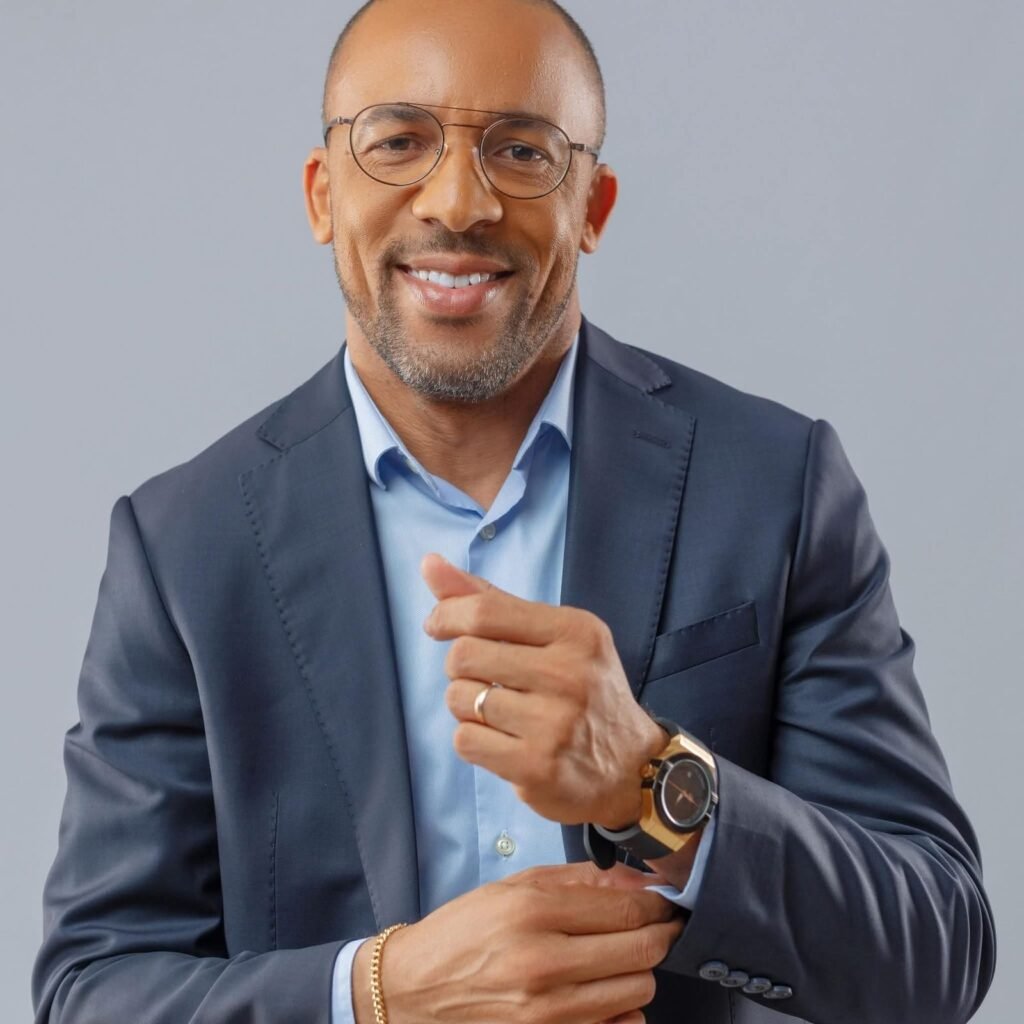 Read more about the article Árbitros do Girabola recebem 170 mil kwanzas por jogo, confirma Hélder Martins