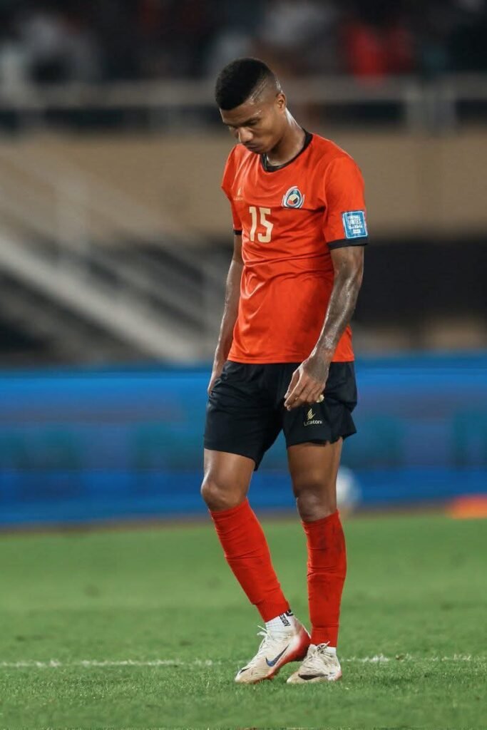 Read more about the article Reinildo Mandava anuncia despedida da Seleção Nacional de Moçambique