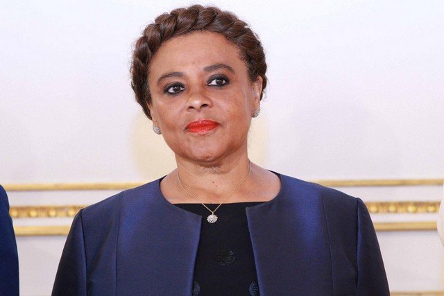 Read more about the article Carolina Cerqueira pede suspensão do seu mandato de deputada na Assembleia Nacional