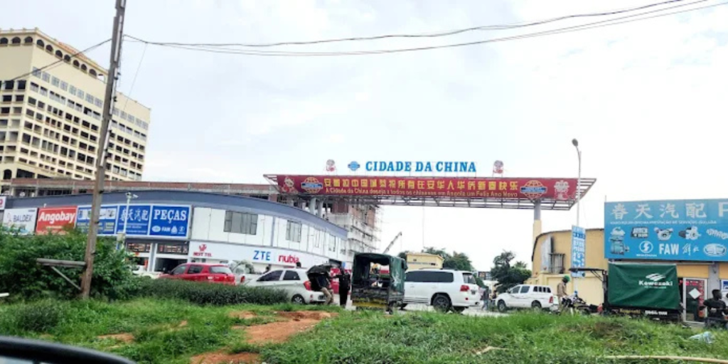 Read more about the article China investe mais de 20 mil milhões de USD em Angola e transforma economia nacional